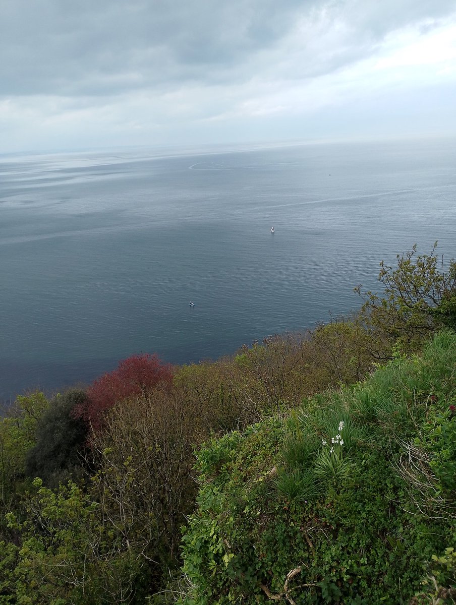 Weather front heading in across the Bay 🌊🌬️⛅ Babbacombe Bay