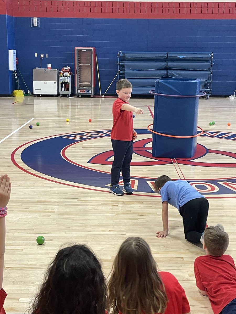mrhaleyhtpe's tweet photo. A big thank you to the Diehl family for sponsoring our Gym Teacher for the Day!  In this case, his list was so long that we have to continue the fun next week! https://t.co/H0IWDyswUC