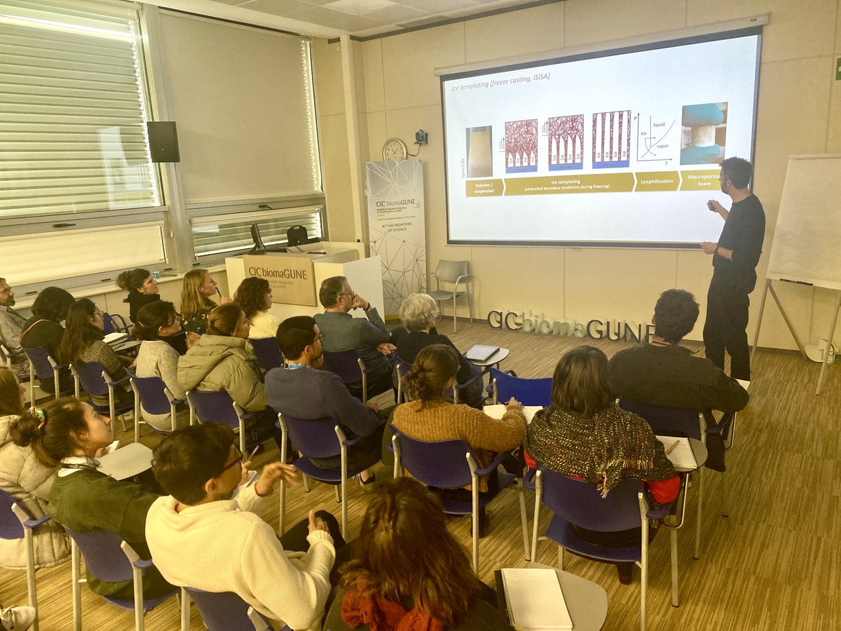 CICbiomaGUNE's tweet image. 🤩 Big thanks to Prof. Francisco M. Fernandes from the @Sorbonne_Univ_ for sharing your knowledge with us at today's #seminar titled "#Directional freezing of #biological matter: implications in #biofabrication and #cryobiology"

👏 It has been a real pleasure!

@lcmcp_paris