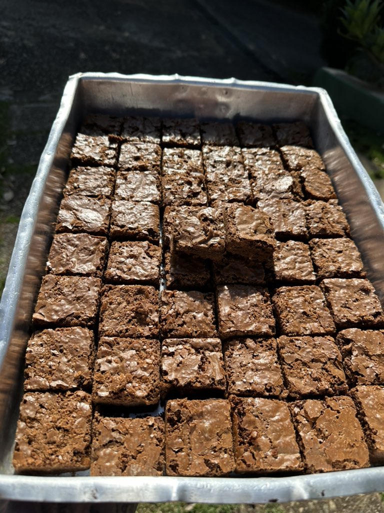 chefdangalhardo's tweet photo. Amassaria quantos pedaços de Brownie AGORA? https://t.co/IXpjkPfg8p