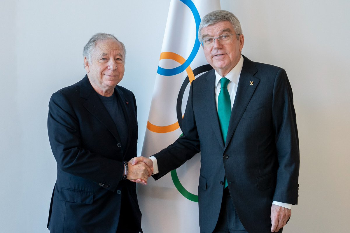 In #Lausanne today with Thomas Bach, #IOC President, working together to ensure clean & safe mobility for all to practice or enjoy their sport!