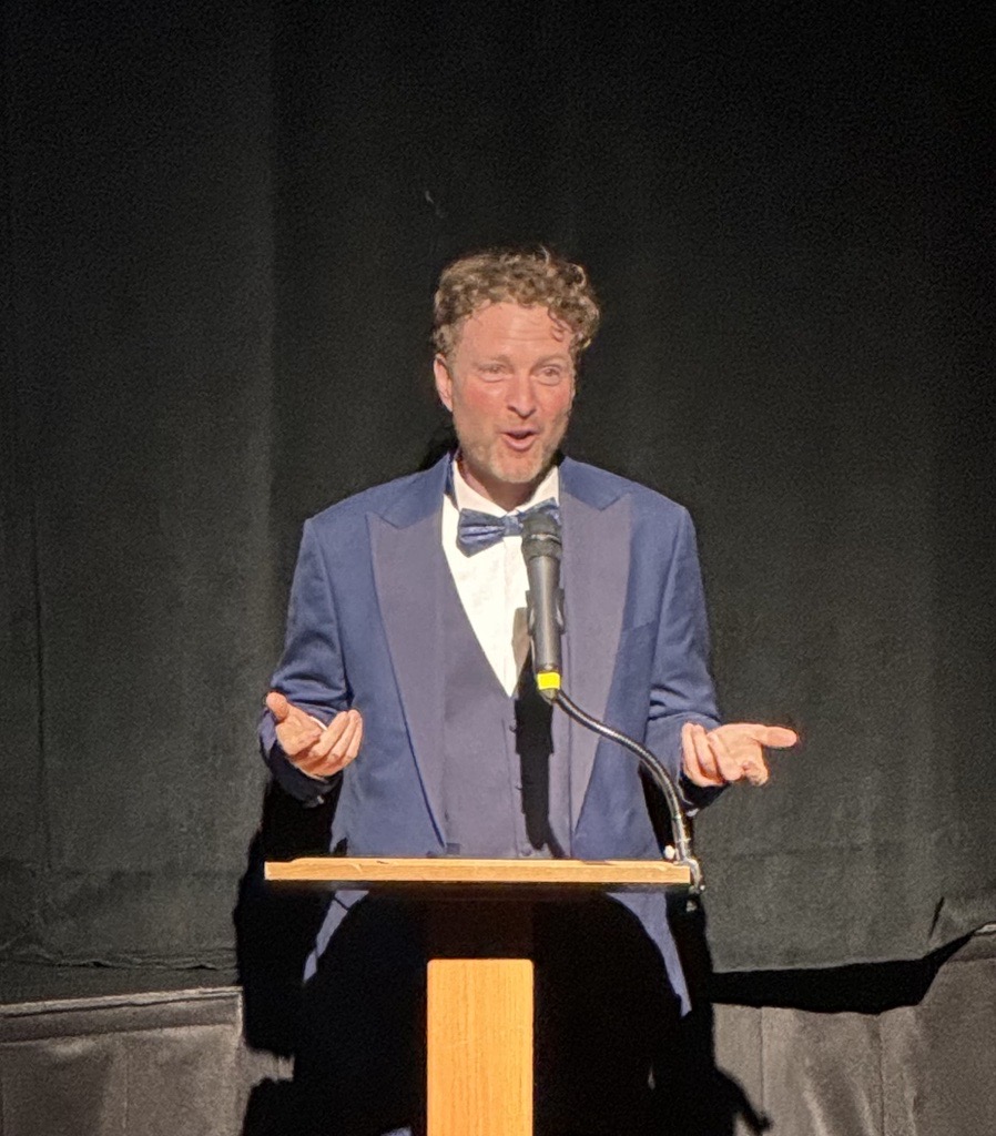 WEForg's tweet photo. Last night we attended the premiere of the documentary film, "Our Blue World: A Water Odyssey," in New York City! Check out the trailer for a sneak peek of the film: https://t.co/WInXdDmLIW
#OurBlueWorld #WeAreWater #watercommunity https://t.co/JVrciBTWq0