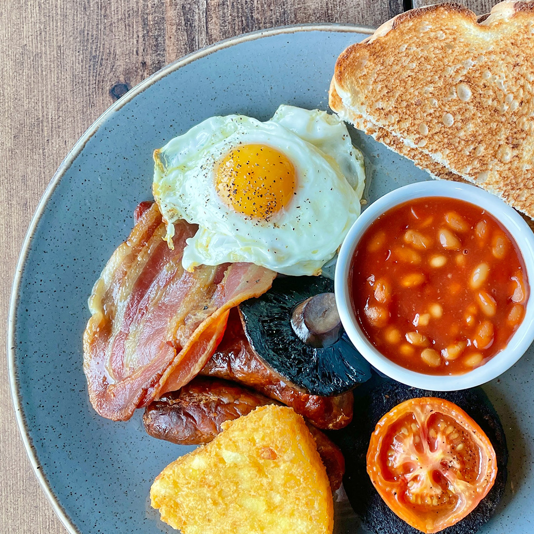 BottleGlassPub's tweet photo. Our breakfast menu is back! Every Saturday from 9am! 🥓✨ Book your table:https://t.co/fDexcGettv

#Breakfast #Brunch #countrypub #gastropub #dogfriendlypub #lincoln #newark #visitlincoln #visitnotts #lincolnbloggersuk #LincsConnect #LincolnFoodies #Lincolnfoodie #LincolnFood https://t.co/T5ViQ2u9Rz