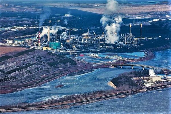 Canada's #OilSands are 'the world's most destructive oil operation'. We exploit the #environment solely for profit.
We can do better.
We MUST do better.
#Alberta #FossilFuels #ClimateChange
#NationalGeographic
nationalgeographic.com/environment/ar…