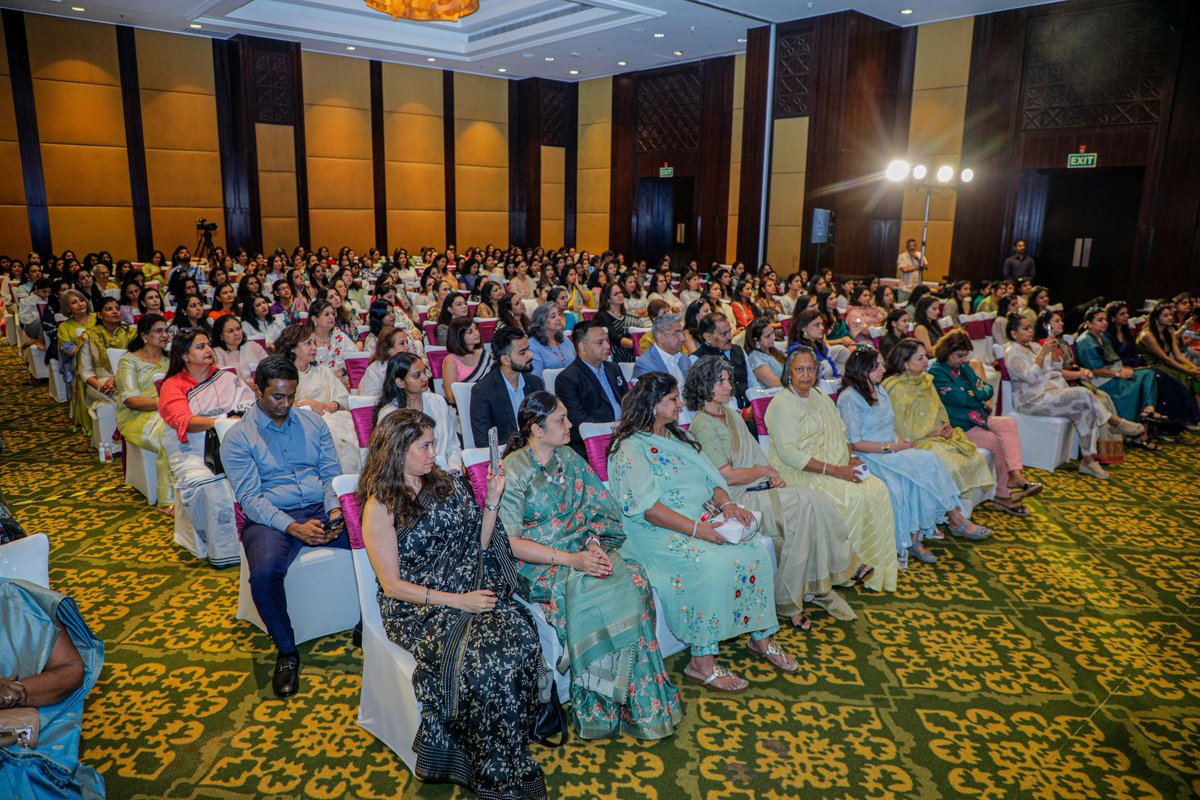 lathamurthy's tweet photo. On 23/04/2024, we organised an interactive session with Honourable Union Minister of Finance and Union Minister of Corporate Affairs Smt Nirmala Sitaraman ji and FICCI FLO, Bengaluru as part of Vishesh Sampark Abhiyan. About 400 women entrepreneurs participated in the event. https://t.co/UgENGrENjP