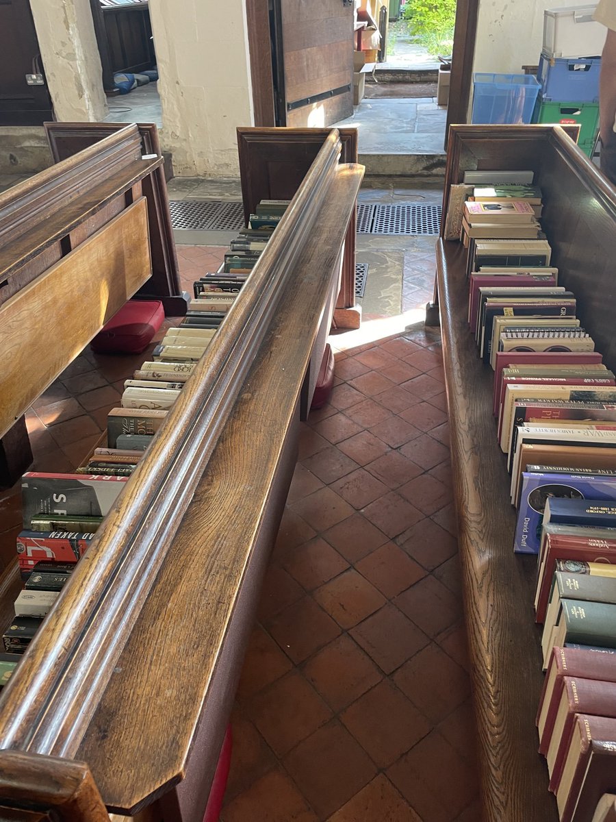 🚨REMINDER🚨 This Saturday, 27th April, is the latest St Botolph's book sale! ⏲️ 11am-4.30pm 🗺️ @stbotolphcam, Cambridge, next to Corpus Christi 📚 Huge & eclectic stock. Big new donations esp in: religion, classics, history, cookery 👛 Low prices. £1 pb, £3 hb 💳 We take card!