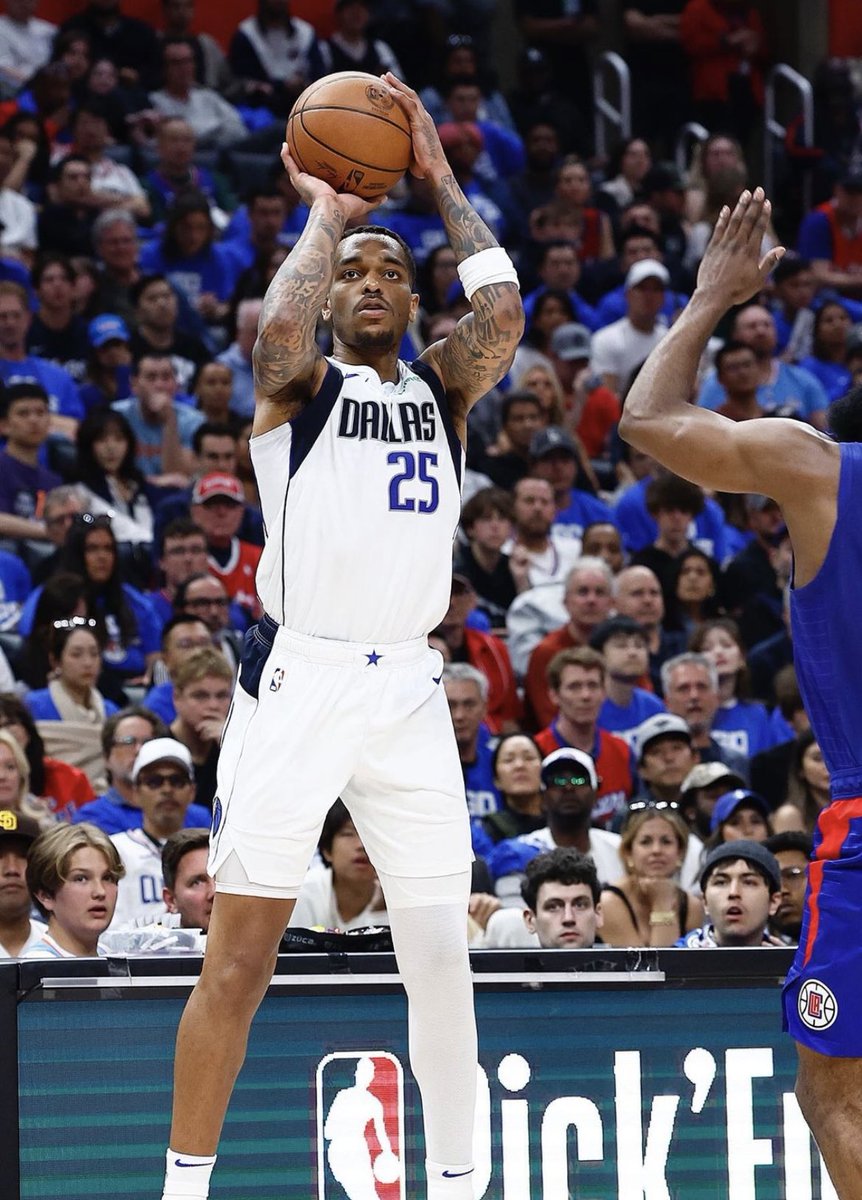 Game day!!

#OneForDallas