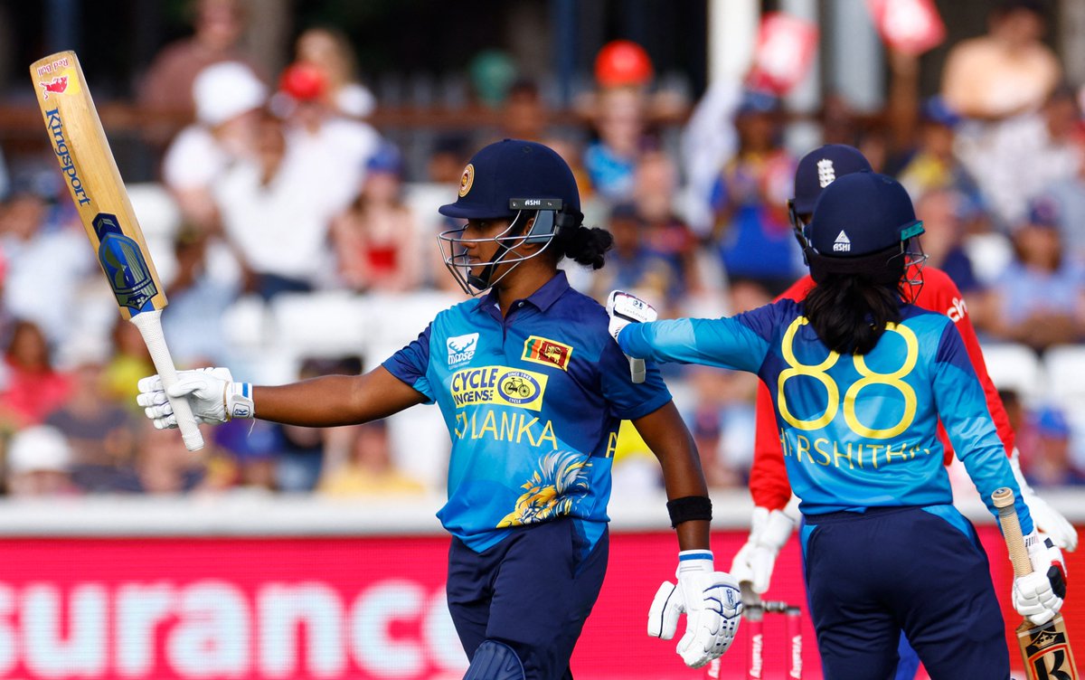 TOP OF RANKINGS⬆️ Sri Lanka captain Chamari Athapaththu is back at the top of the ICC Women’s ODI Batting Rankings after a superb 195* in the third ODI against South Africa. cricketworld.com/athapaththu-ba… #SLvSA #SAvSL #CricketTwitter #ICC #Rankings