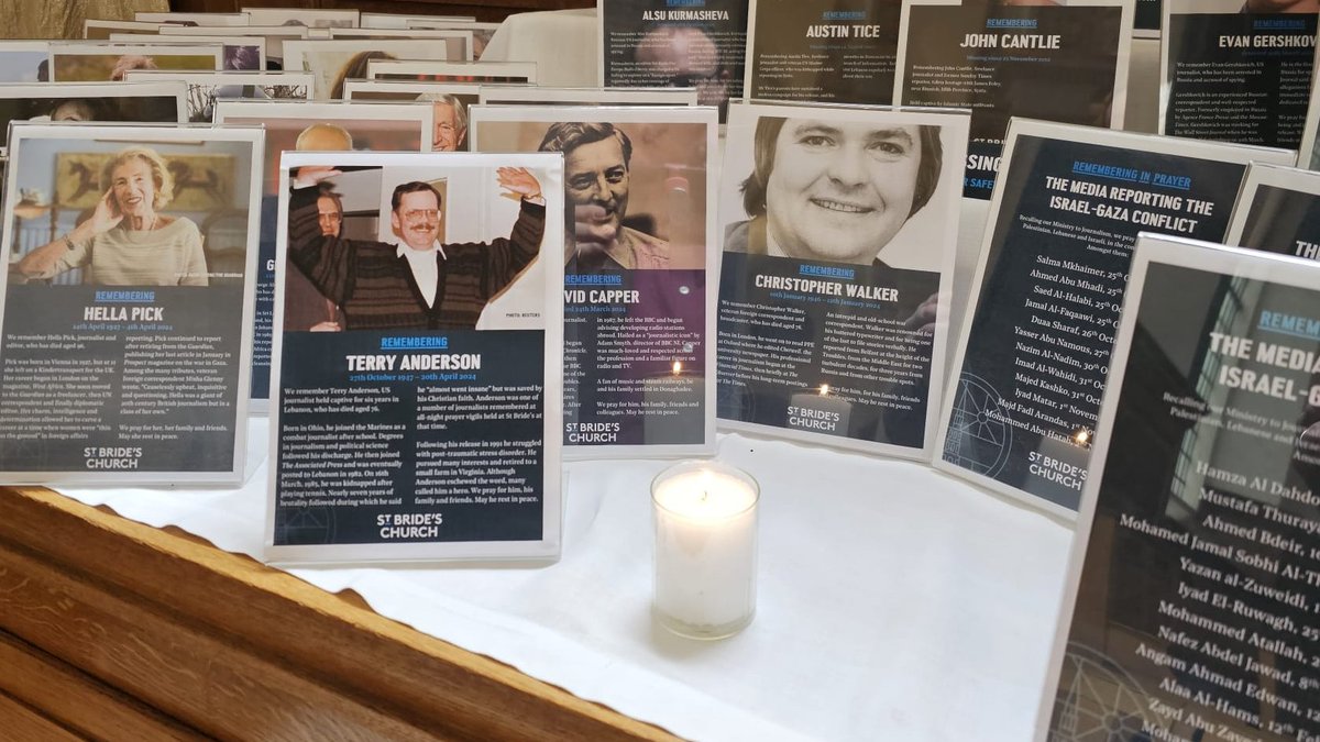 All-night prayers vigils were held at St Bride's at our #Journalists_Altar when Terry Anderson and others were held captive in Lebanon. We pray for him again now, following his recent death, calling to mind his family, friends and all who knew him. May he rest in peace.