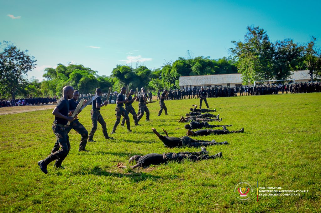 CpcGrand26786's tweet photo. CPC GRAND KATANGA : 
Au nom du commandant suprême, Félix Antoine TSHISEKEDI, ce 22 avril 2024, une cérémonie marquant la fin de formation de la 31ème brigade de réaction à eut lieu au centre d'entraînement de Kindu, sous la présidence du VPM JP MBEMBA @Presidence_RDC @fatshi13 https://t.co/HF8DqF3f8U