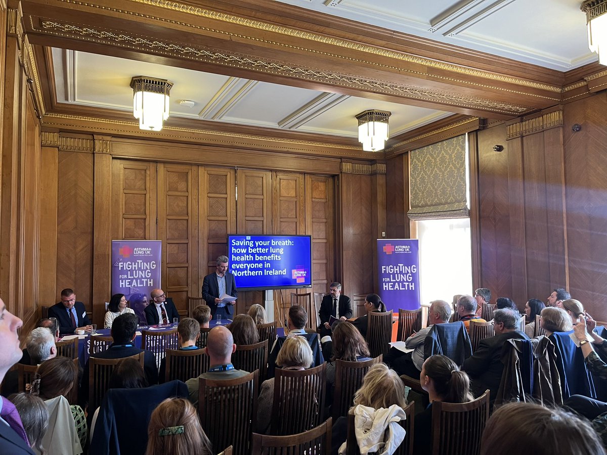 A fantastic turnout today. @DannyDonnelly1 is currently opening our report launch event alongside @RobinSwann_MLA We’re grateful for everyone’s support today and excited for what’s to come! Let’s improve lung health for all! 🫁👏 @joseph_ALUK @SophieLusby @ColinSDLP