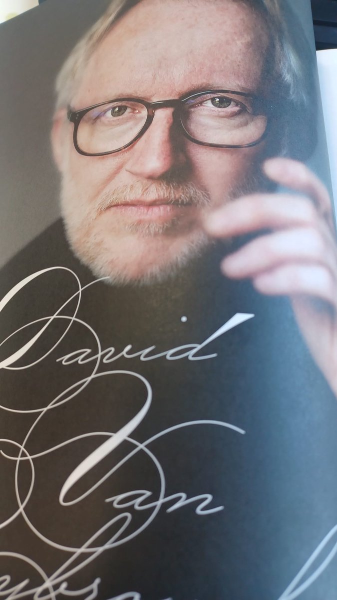 Jonathan Moskovic (@jonmoskovic) on Twitter photo 🚨Interview fleuve de 12 (!!) pages dans le nouveau <a href="/Wilfried_mag/">Wilfried mag</a> de <a href="/Davidvanrey/">David Van Reybrouck</a> sous la plume de <a href="/FrancoisBrabant/">François Brabant</a> sur, notamment, l'urgence démocratique et l'importance d'initier des assemblées citoyennes ET d'en assurer le suivi politique pour donner la parole aux sans voix. 🚨Interview fleuve de 12 (!!) pages dans le nouveau <a href="/Wilfried_mag/">Wilfried mag</a> de <a href="/Davidvanrey/">David Van Reybrouck</a> sous la plume de <a href="/FrancoisBrabant/">François Brabant</a> sur, notamment, l'urgence démocratique et l'importance d'initier des assemblées citoyennes ET d'en assurer le suivi politique pour donner la parole aux sans voix.