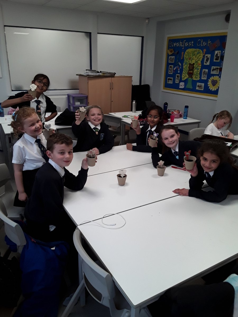 To mark Earth Day, Extended Afterschool Club have planted sunflower seeds. We can't wait to see who grows the tallest flower! #EarthDay2024