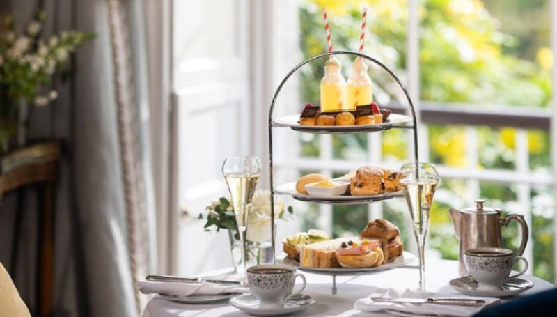 The Best Afternoon Teas In Ireland via @Thetaste_ie Feat. #IHFMembers 🍰🧁🥂 thetaste.ie/the-best-after…