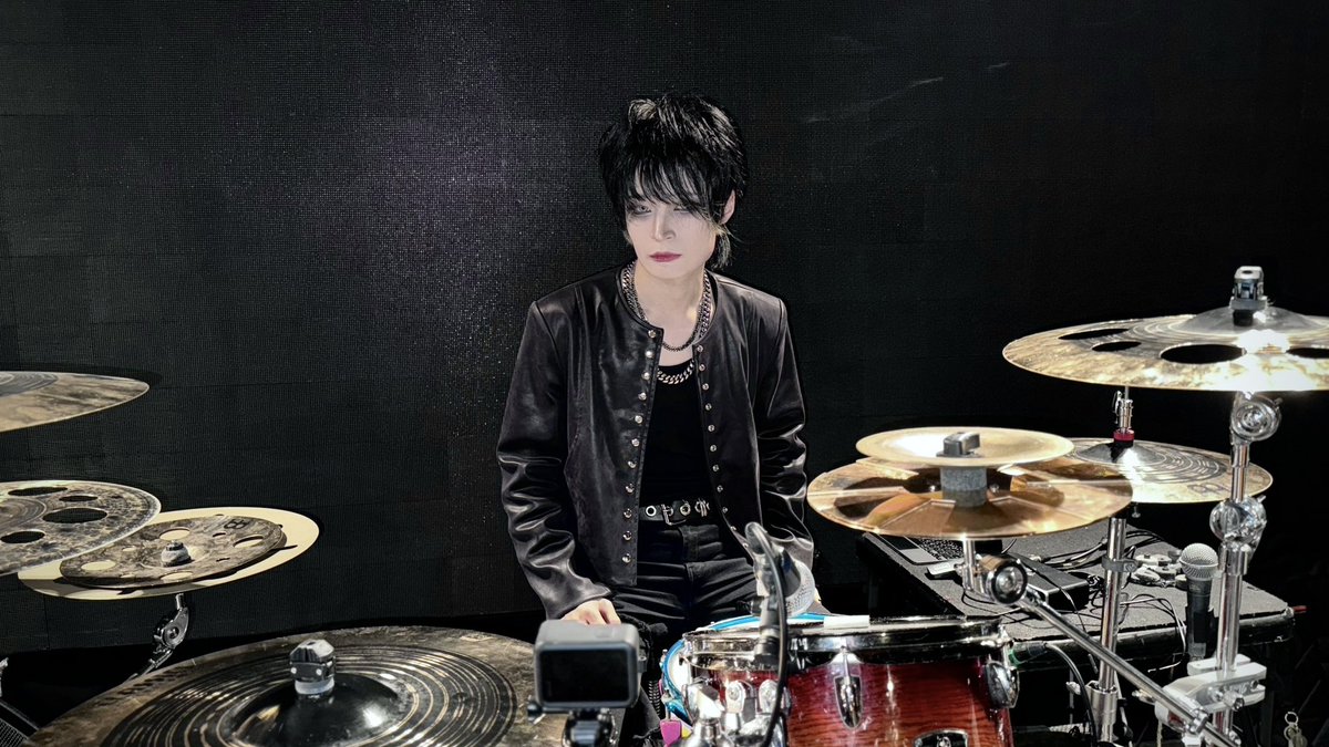 Yoel_DEADBOY's tweet photo. 4.21 REASON II
🥁
끝나니까 한순간
감사합니다👾
#이비츠 #ivits https://t.co/sRc85x8YRf