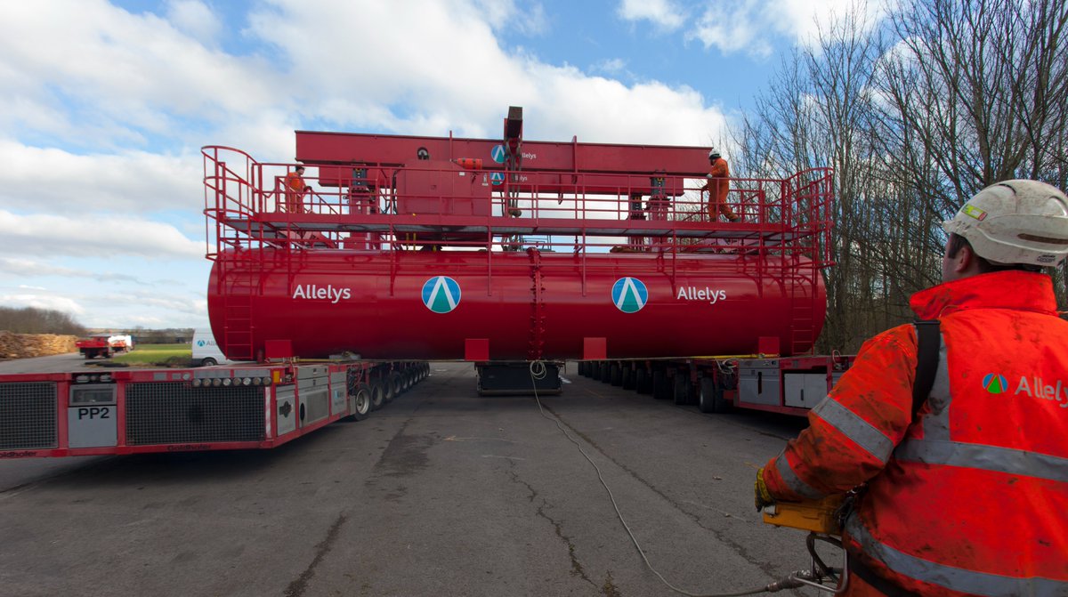 Through our robust in-house fabrication capabilities, we continue to invest in innovation. We are committed to delivering practical solutions for our clients, saving time and cost.

#specialisttransport #heavylift #fabrication #innovation #engineering