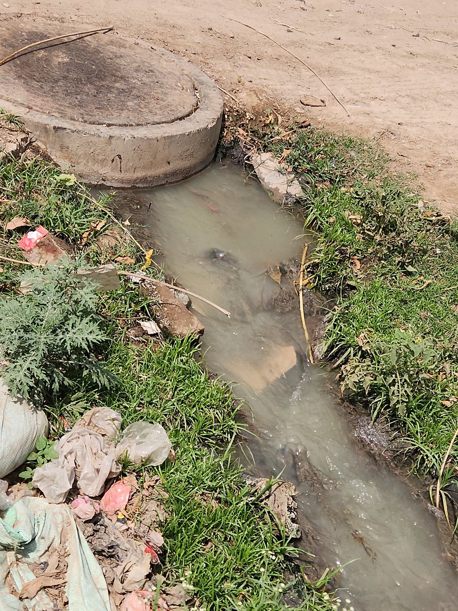 MukeshBaid1820's tweet photo. KALASAGAR WATERFALL"in faridabad GREENFIELD COLONY sector 43 gate no 2 and you can enjoy offroading also cause there is no road for residents.after many complaints in company office posting this here life becomes hell no one is taking care of this.This happens in ncr.@PMOIndia . https://t.co/zVeZLFBvM3