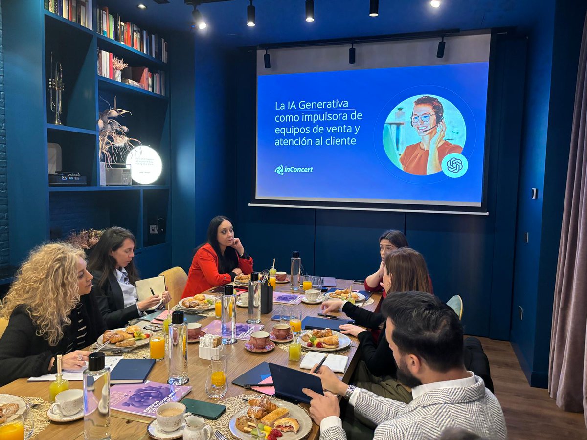 Contact Center Hub tweet media