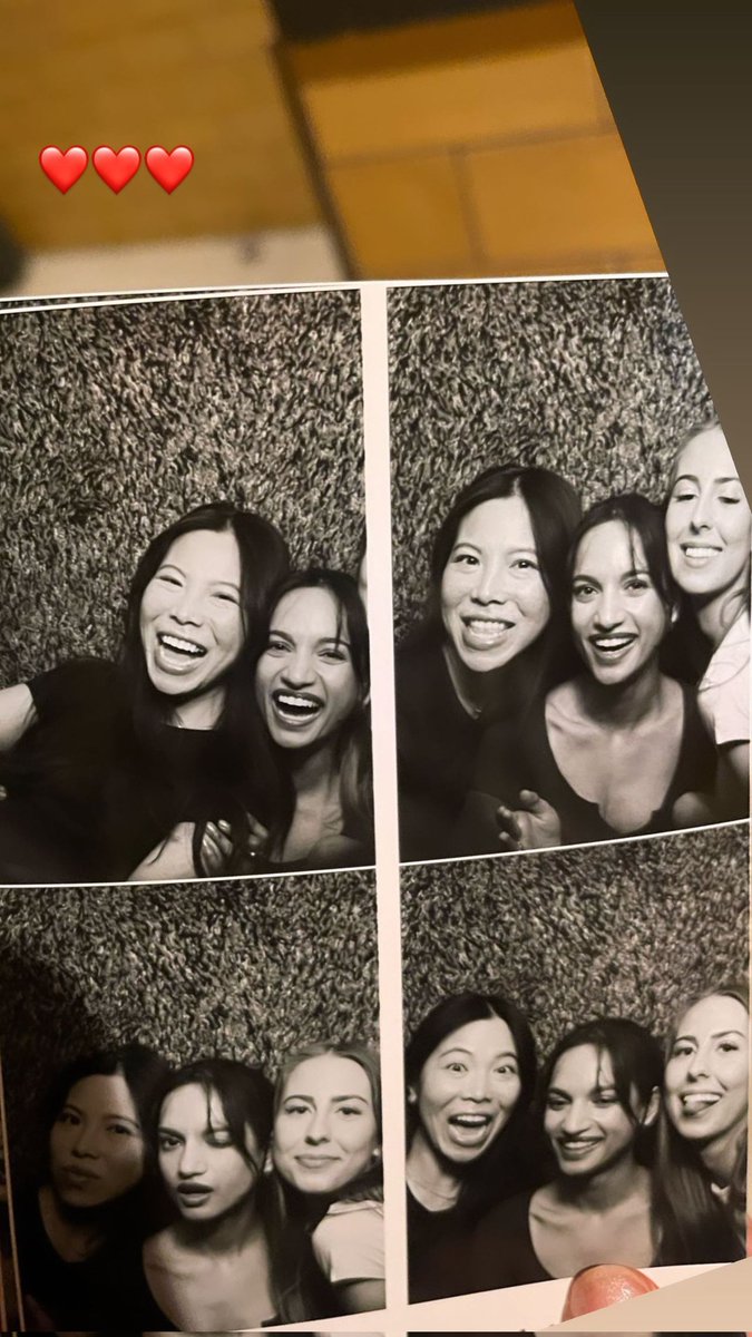 Amita Suman with her friends via her Instagram stories 🖤