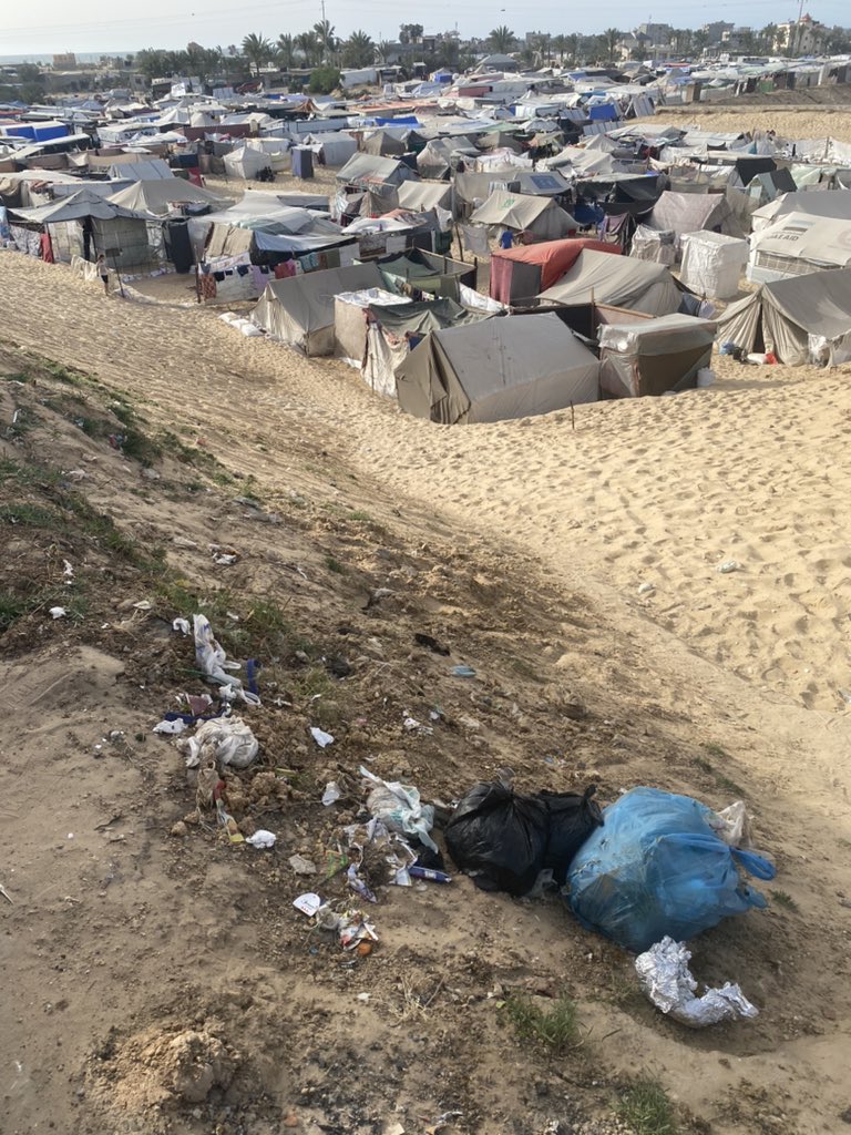 KOMODO883068081's tweet photo. The hard life in atent
#explore #help #atent #fypviraltwitter https://t.co/ra36h9TzhV