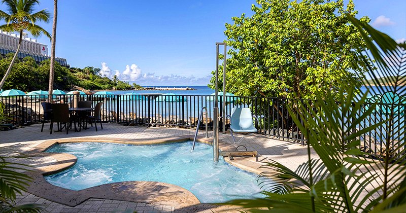 Ready to get whisked away in paradise at Marriott Frenchman's Cove? 🌤️🌴💦 
best-online-travel-deals.com/marriott-carib… 
#virginislands #vacation #familytravel #tropics