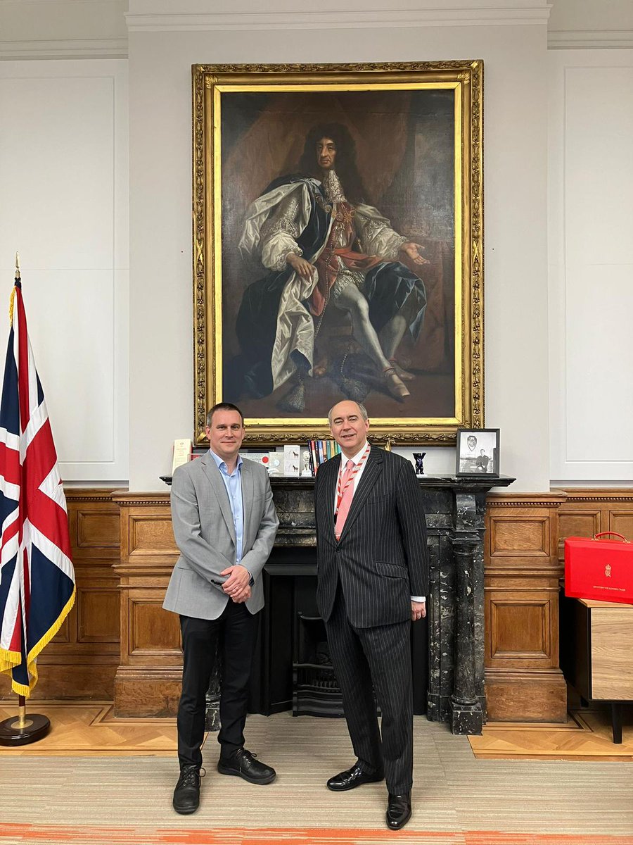 Thank you @MansonWhitton, CEO of @ProgressiveEne1, for meeting with me to discuss the key role that low-carbon hydrogen will play in decarbonising our industrial clusters. These technologies are going to create competitive advantage, economic growth and green jobs for 🇬🇧🌱
