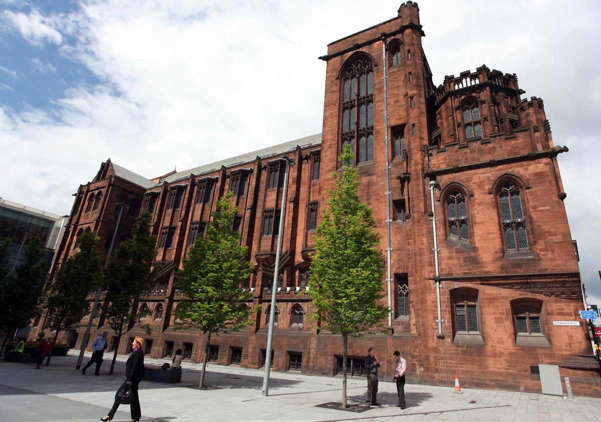 OUPLibraries's tweet photo. Our #LibraryOfTheWeek is @TheJohnRylands.
The John Rylands Research Institute and Library is a late-Victorian neo-Gothic building on Deansgate in Manchester, England. The library's main collection consists of approximately 40,000 rare books.
#LOTW #TheJohnRylands https://t.co/km8sDitX0r