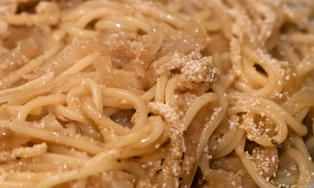 Onion soup-style spaghetti patreon.com/posts/onion-so…