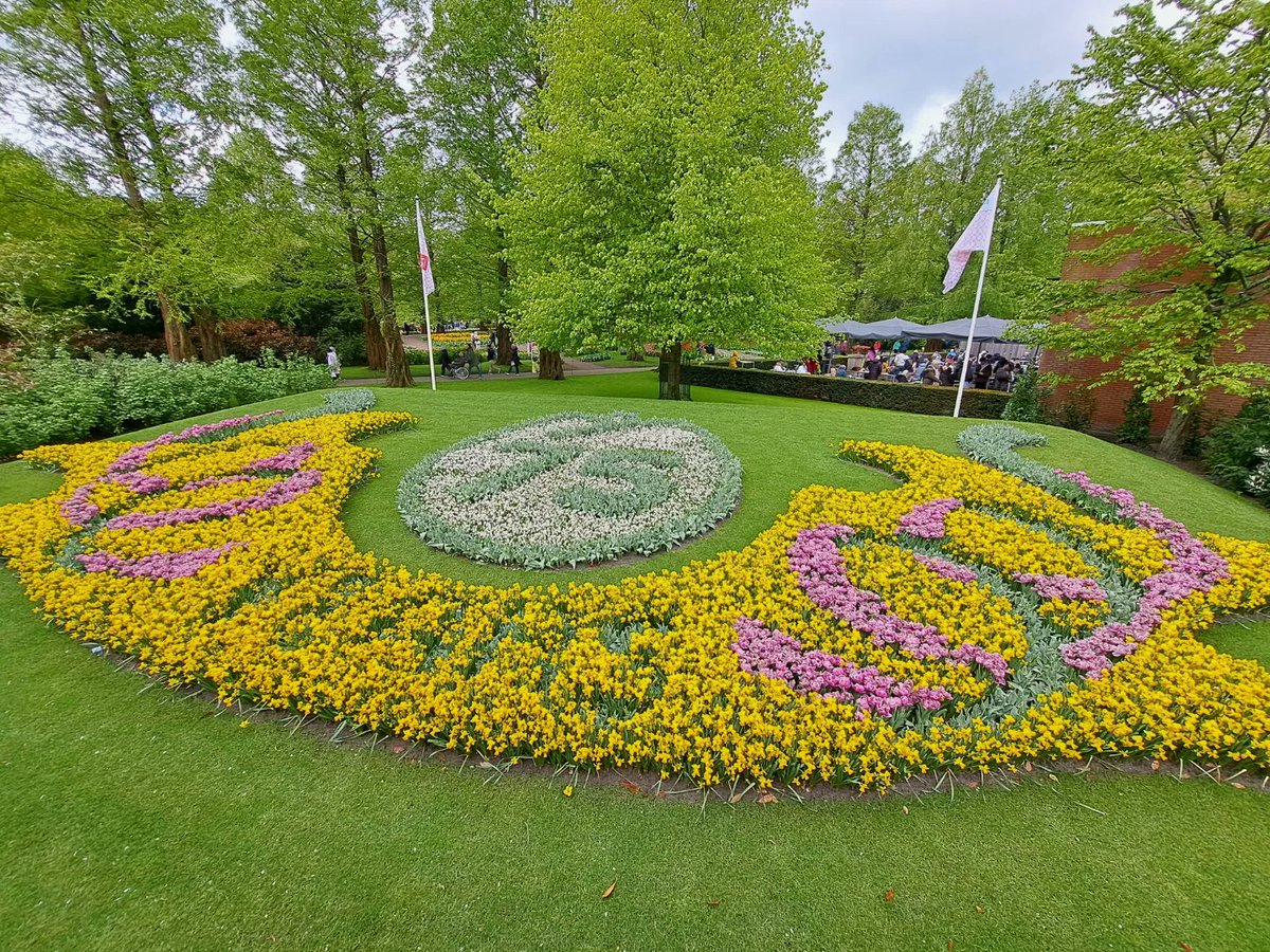 Tur til verdens største blomster park Keukenhof i Lisse, Holland🇳🇱

#visitkeukenhof #keukenhof #keukenhof75 #flowers #tulip #spring #visitnetherlands #visitholland #ferieiholland
