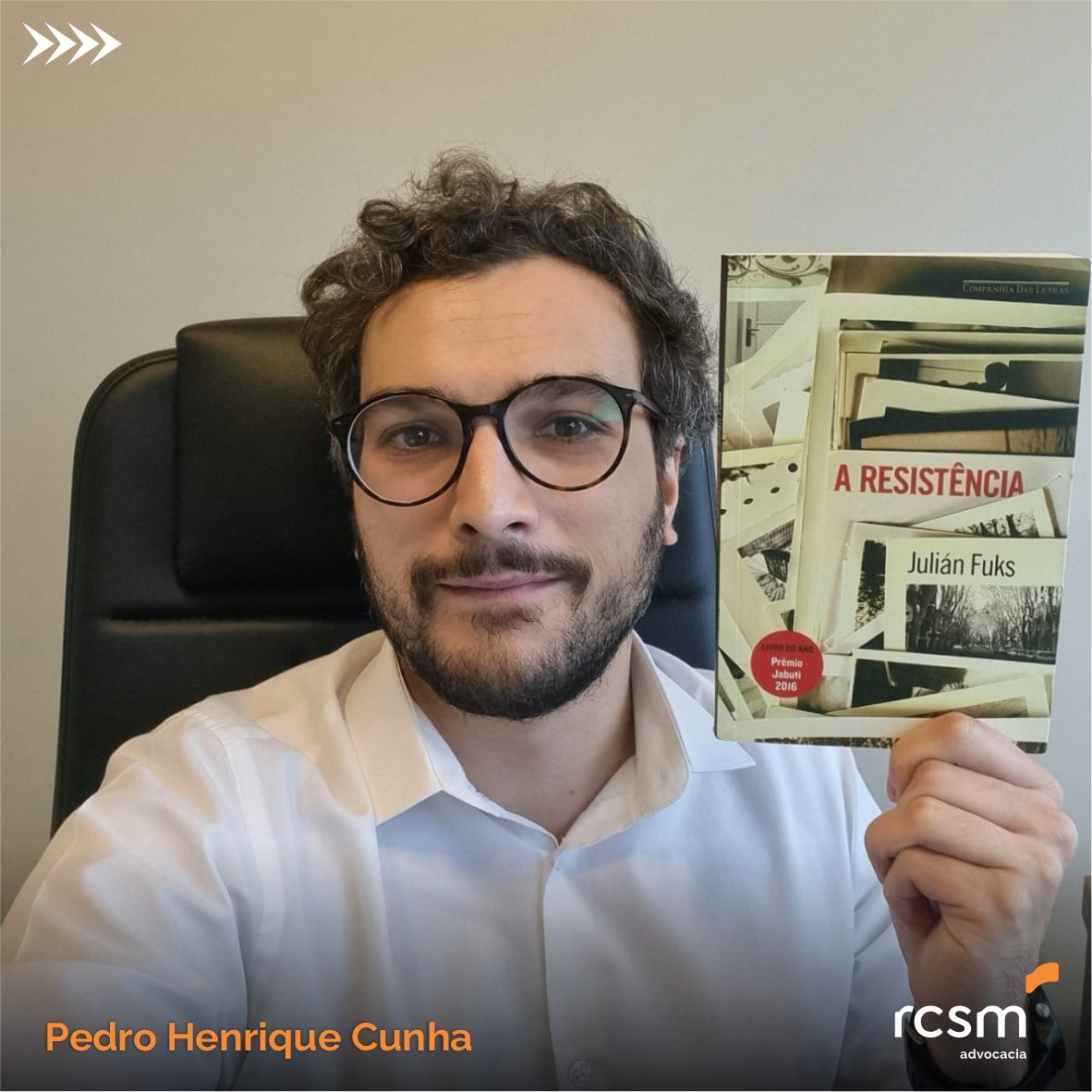 AdvocaciaRcsm's tweet photo. No Dia Mundial do Livro, a equipe da RCSM Advocacia separou algumas sugestões de leitura. 

Ler é uma forma de aprimorar o conhecimento, enriquecer o vocabulário, incentivar a criatividade e exercitar o nosso senso crítico.

… https://t.co/ed2pwa0wd2