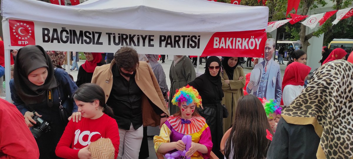 oznuratayeter's tweet photo. Egemenlik kayıtsız şartsız milletindir diyen Atamızın çocuklara armağanı olan 23 Nisan Ulusal Egemenlik ve Çocuk Bayramımız Kutlu Olsun 🇹🇷 
@IstanbulBtp 
@btpgenclik
@YanlTv 
@tolgabasar1071 
@deryanezir https://t.co/eodsYWCM8s