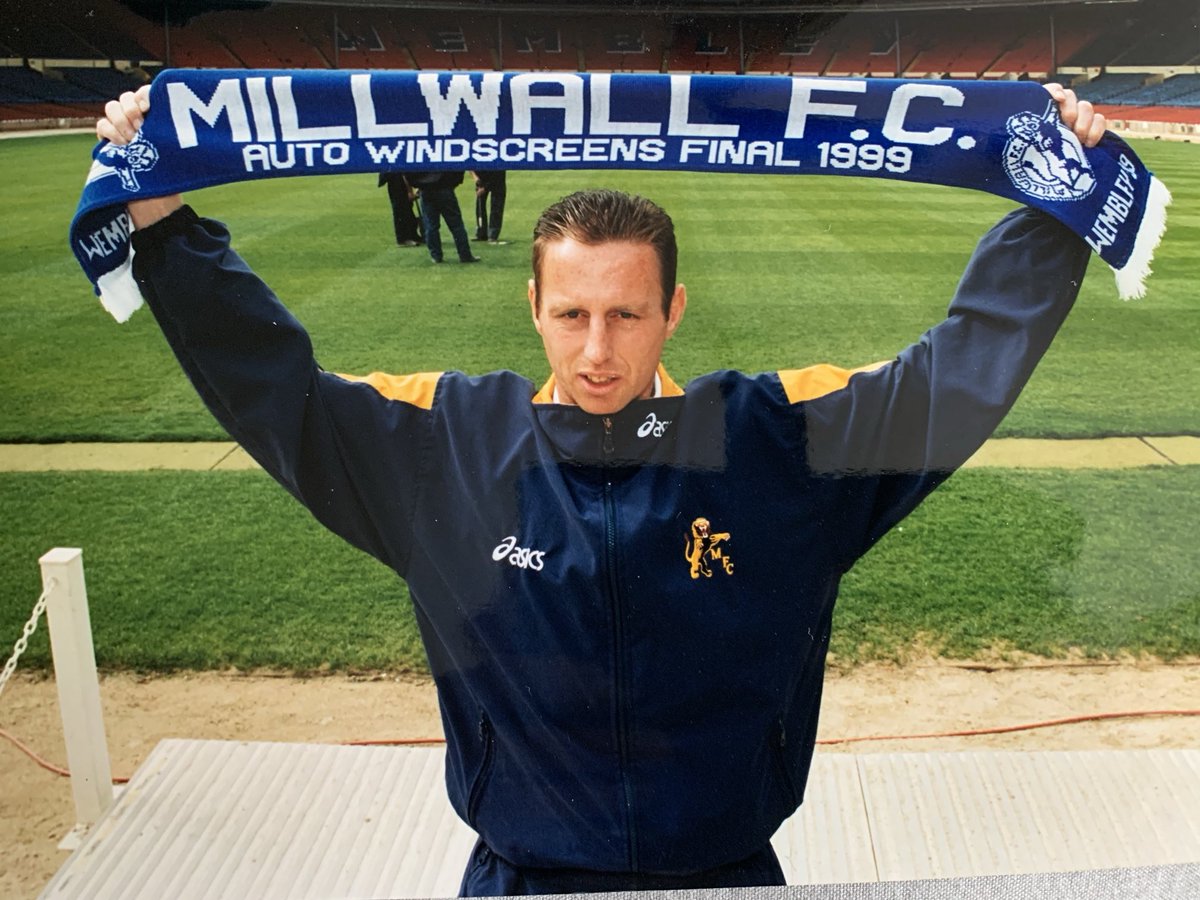 Rhino at Wembley 1999