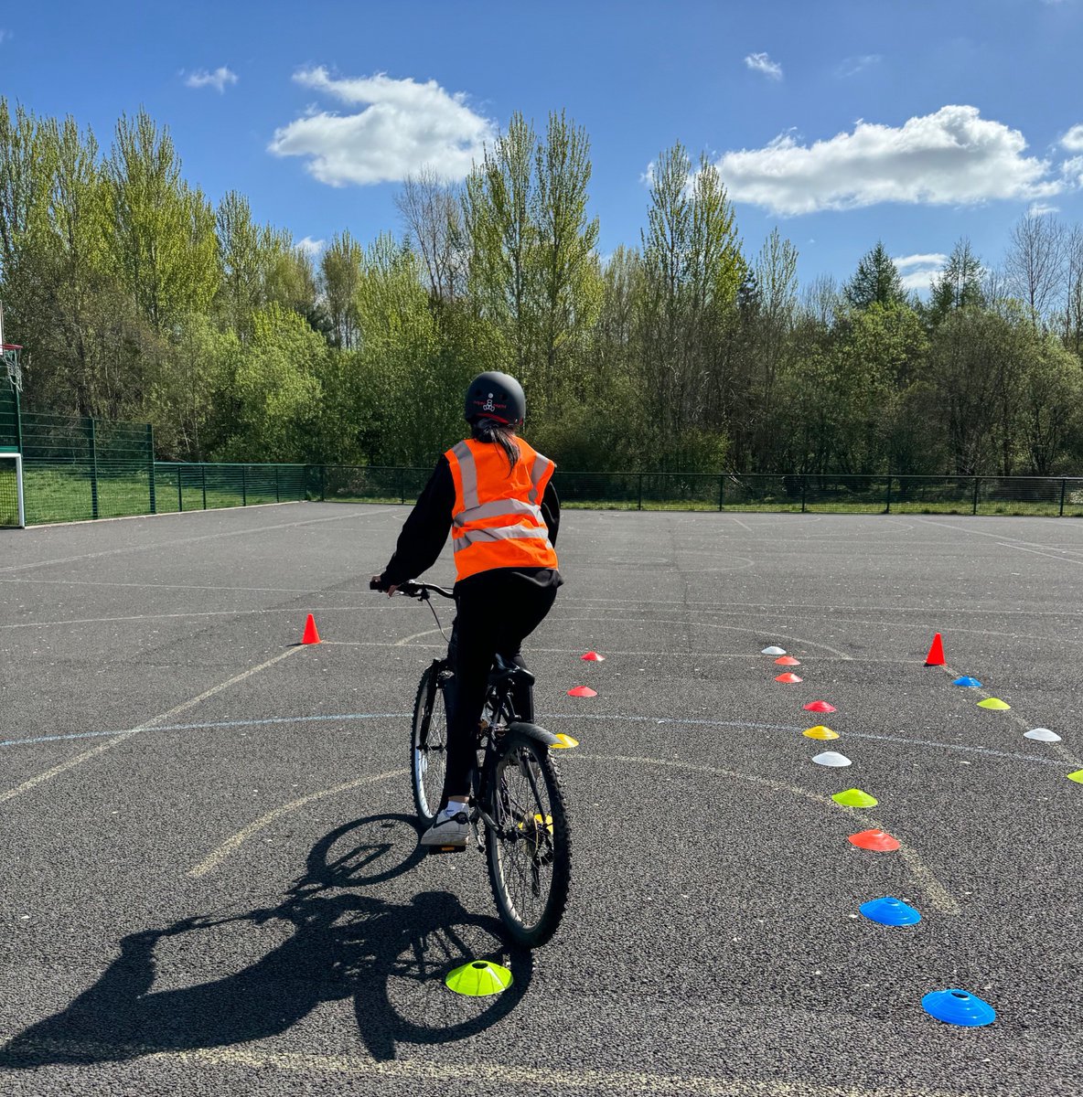 P5, P6 and P7 can bring in their bikes next Tuesday (30 April). At lunch time we will complete some bike skill drills to improve their ability to cycle confidently and safely. We have a limited number of helmets if your child does not have one themselves. 😊🚴‍♀️