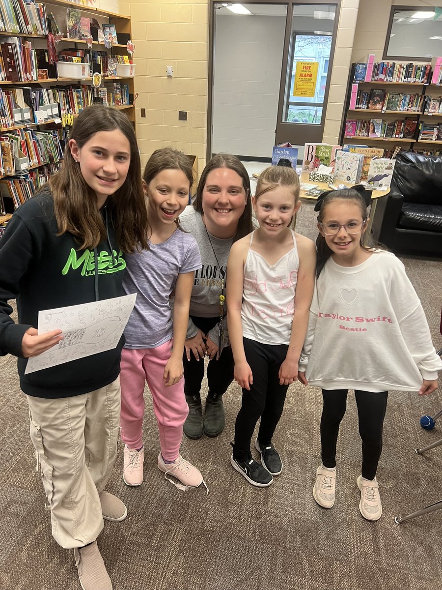 Spot the <a href="/SteeleStreetPS/">Steele Street PS</a> #Swifties Superfans. There is no bigger <a href="/taylorswift13/">Taylor Swift</a> fan than our own <a href="/miss_hgraham/">Hayley Graham</a>. She hosted an album drop party in the Library for students and it was a full house. Thanks for sharing your love of all things T-Swizzle, Ms. Graham! 🩷🤍