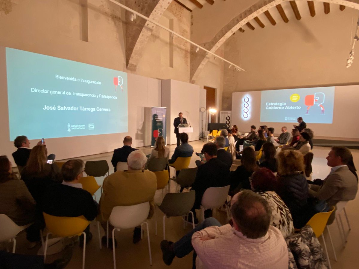 GVAGovernObert's tweet photo. 🎯El DG de Transparencia y Participación, @JoseSTarrega, presenta la #EstrategiaGobiernoAbierto 2023-2027 de la @generalitat https://t.co/ckF4OsAcQH