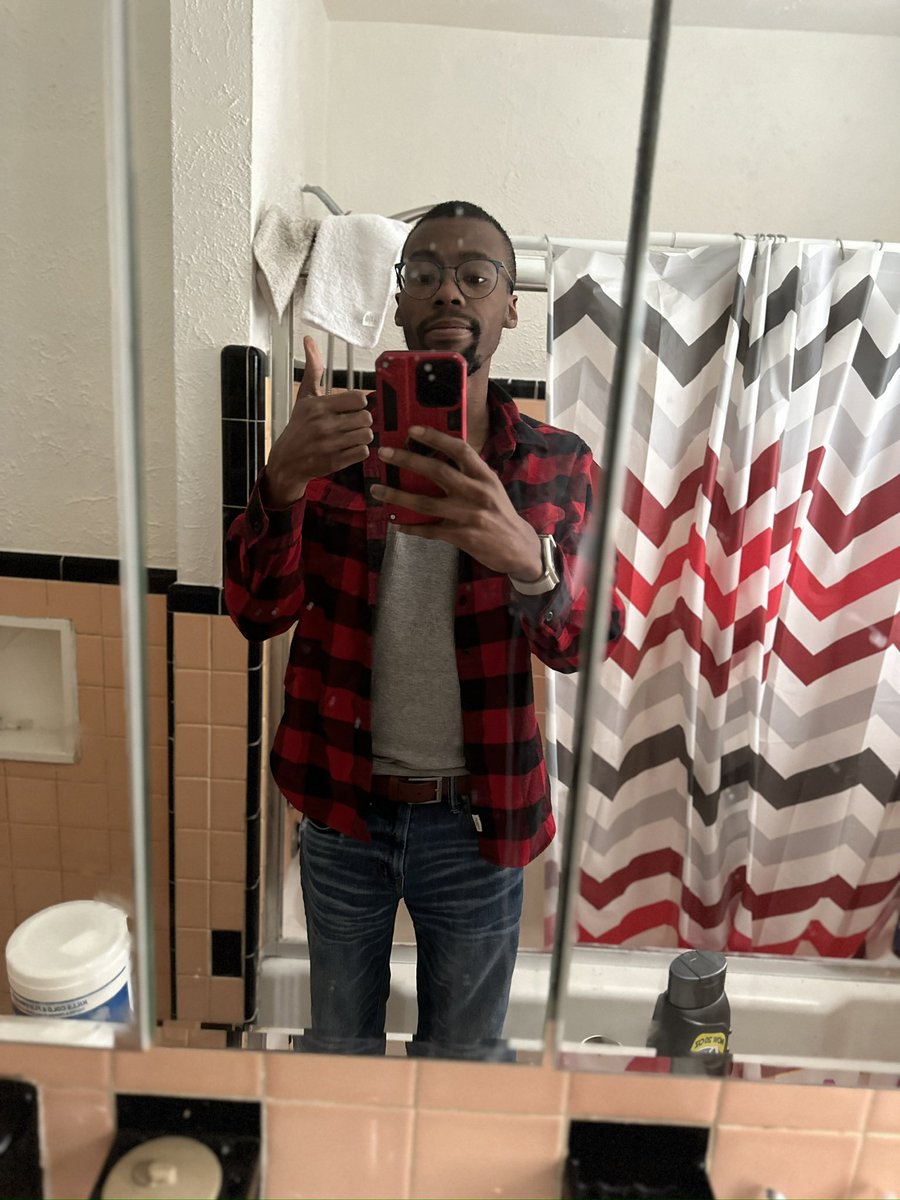 Julian Stainback tweet media