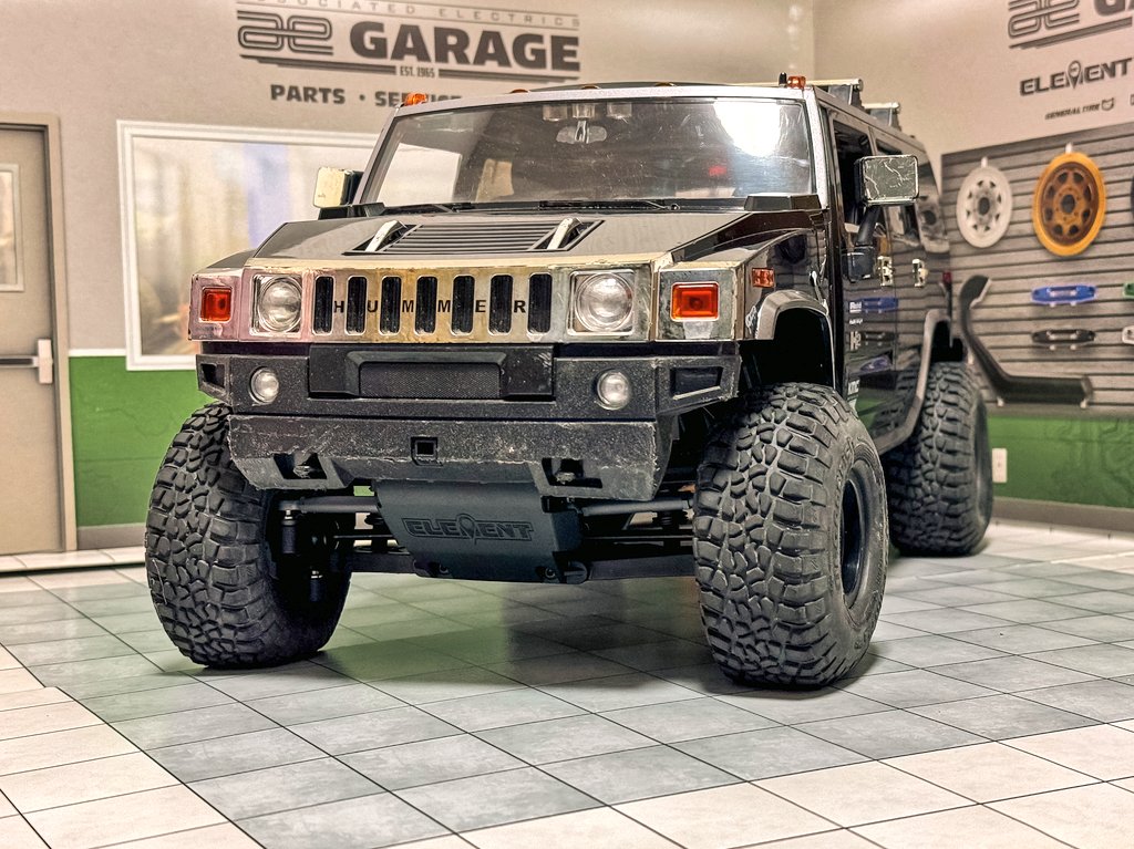 mt_cc01's tweet photo. そういや少し前に
IFS2へバージョンアップした
HUMMER H2。
ラジコンパーツ買うの久しぶり過ぎて少しテンション上がっちゃったよね😇笑 https://t.co/GwKFjudRLz