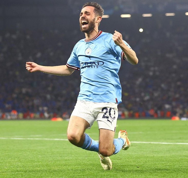 🚨🚨 Le PSG va réessayer de SIGNER Bernardo Silva cet été ! Les bonnes relations avec Jorge Mendes sont un atout. 🇵🇹 (Le Parisien)