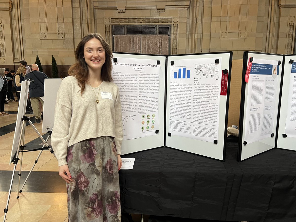 swartz_c's tweet image. The judging has commenced at the PLTW Senior Showcase for the Biomedical Research Competition. Good luck to our USD 232 Bioscience students!  Very innovative Real World projects! @USD_232 @DeSotoWildcats @mvjaguars