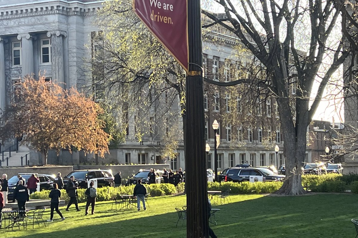 How many UMPD officers does it take to take down a tent?
