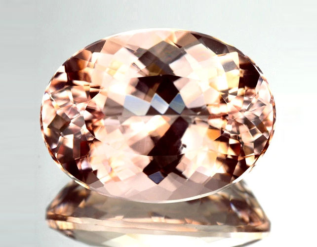 djewells5's tweet photo. Natural faceted morganite

Gemstone: Morganite - https://t.co/fMdjOL6esh

#gems #morganite #gemstone #abcjewels #encyclopedia #gemstones https://t.co/6KseJqJeZL