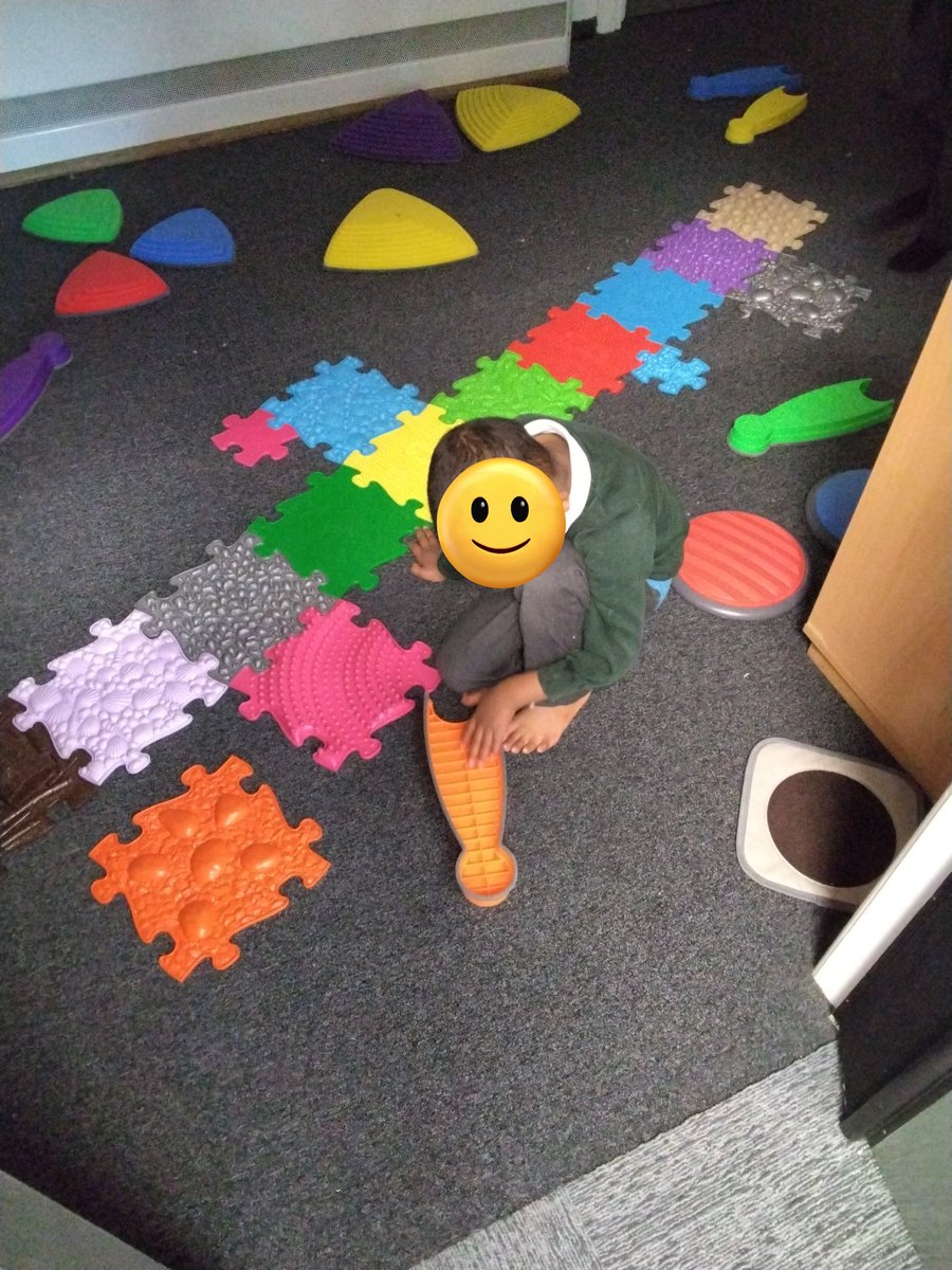 wyndclf's tweet photo. Sensory circuits and developing shared attention, co-operative play skills and turn taking in the #WPSHoneycomb soft play room #autismresourcebase #sensorylearning https://t.co/qCcfyFQNYS