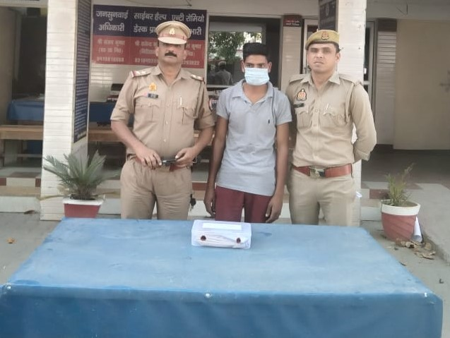 #BijnorPolice थाना नजीबाबाद पुलिस द्वारा मु0अ0सं0 202/24 धारा 379 भादवि में वांछित अभियुक्त को चोरी गये सामान सहित किया गिरफ्तार । #UPPolice