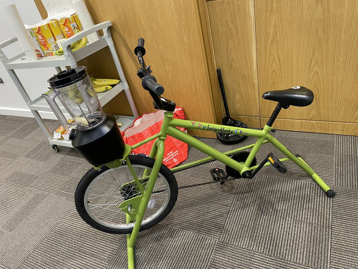 CoopHaze's tweet photo. Eco conference day 1: “This has been the best day of my life!” Can’t get much higher praise than that @CoopKeela sharing the amazing best practice and ideas to enjoy and look after our planet. Thank you @CoopAcademies for a fantastic day! https://t.co/BdmnnFZY90