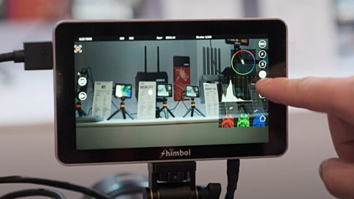 SHIMBOL CM5 Monitor Explained - Monitoring and Control of Your Camera From One Device cined.com/shimbol-cm5-mo…