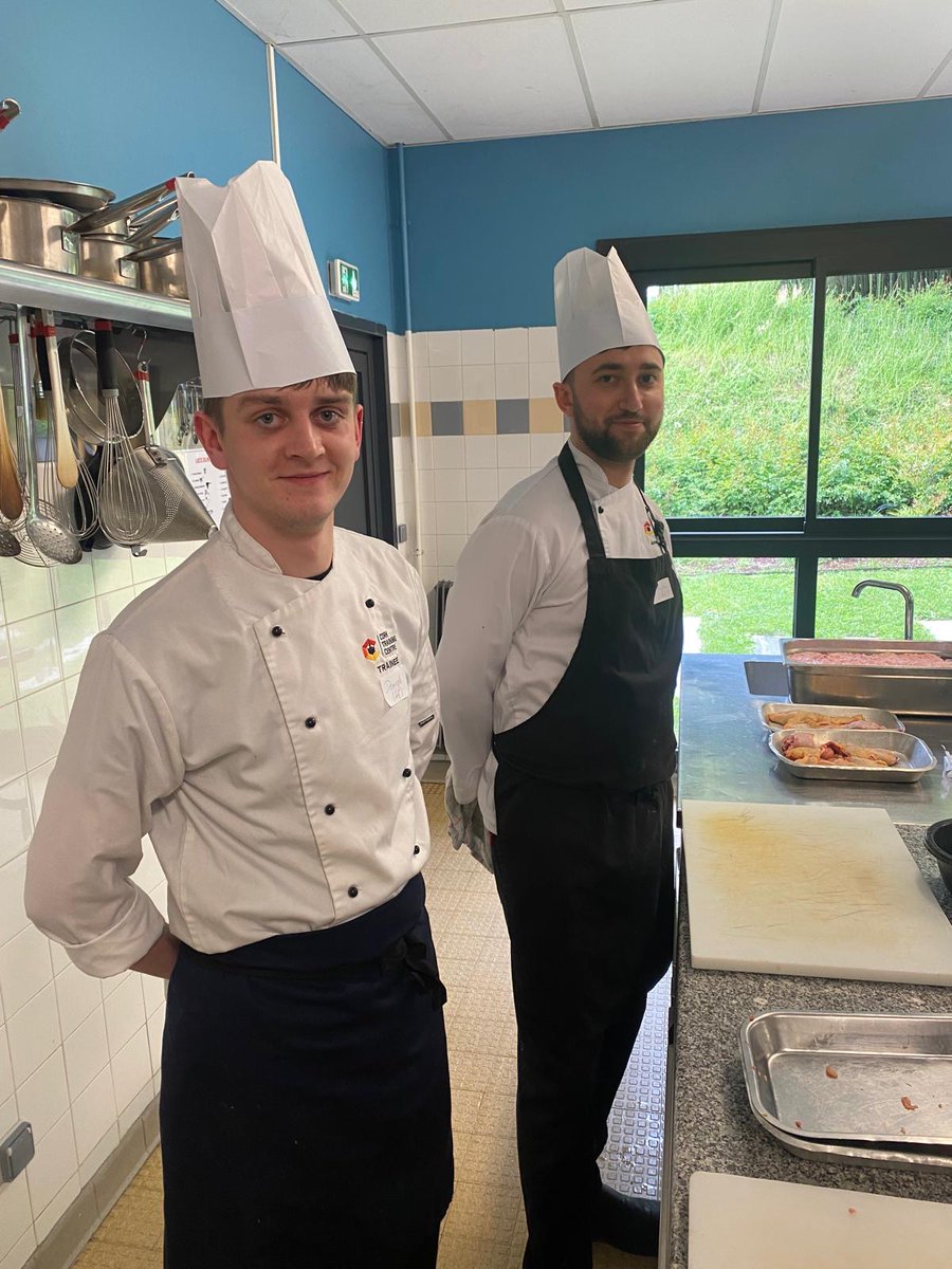 Commis Chef and Craft Butchery Apprentices from our Westside Hospitality Centre upskilling on their two-week Erasmus+ visit in France, in conjunction with Le Fontanil Hospitality College in Chambéry. #LeFontanil #ErasmusPlus #Leargas #corketb #generationapprenticeship @CorkETB