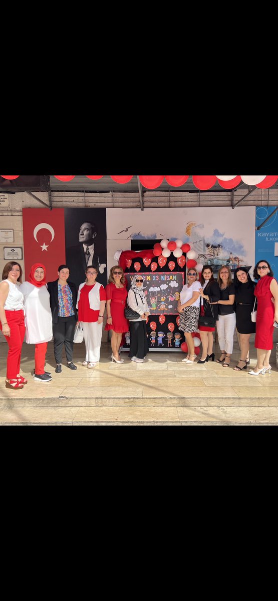 basakkaris's tweet photo. 23 Nisan Ulusal Egemenlik ve Çocuk Bayramını Coşkuyla kutladık
Atamızı minnet ve şükranla anıyoruz 🇹🇷🇹🇷🇹🇷@IlokulKayatepe https://t.co/dFeVsKGOkk