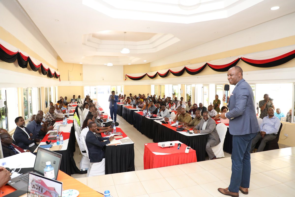 jmueke's tweet photo. I joined Kitui County Commissioner, officials from the County and National Governments’ Ministry of Agriculture and Livestock, along with other stakeholders and farmers for the launch of the De-Risking Inclusion and Value Enhancement (DRIVE) Project in Kitui today.

I urged the participants to take advantage of the insurance package being offered as part of concerted efforts to mitigate drought.

The project aims to enhance livestock commercialization, assisting farmers in rearing the right breeds while the government provides a market for livestock and livestock products.

This presents an opportunity to create much-needed jobs for Kenyans.