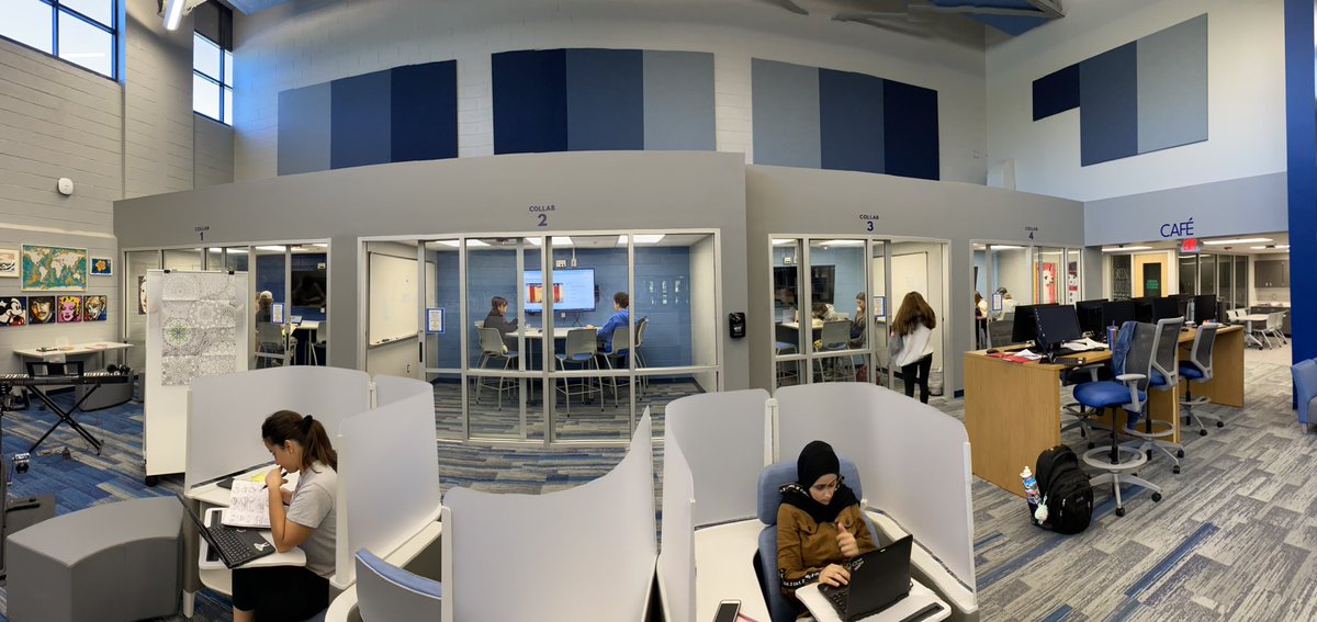 YhsMsDavis's tweet photo. Mrs. D-McLeod’s Adv Eng 10 class work on dialectical notes in preparation for AEC for “Fahrenheit 451” #learningcommons @yhs_ap @yhs_falcons https://t.co/HwUywQqIwO