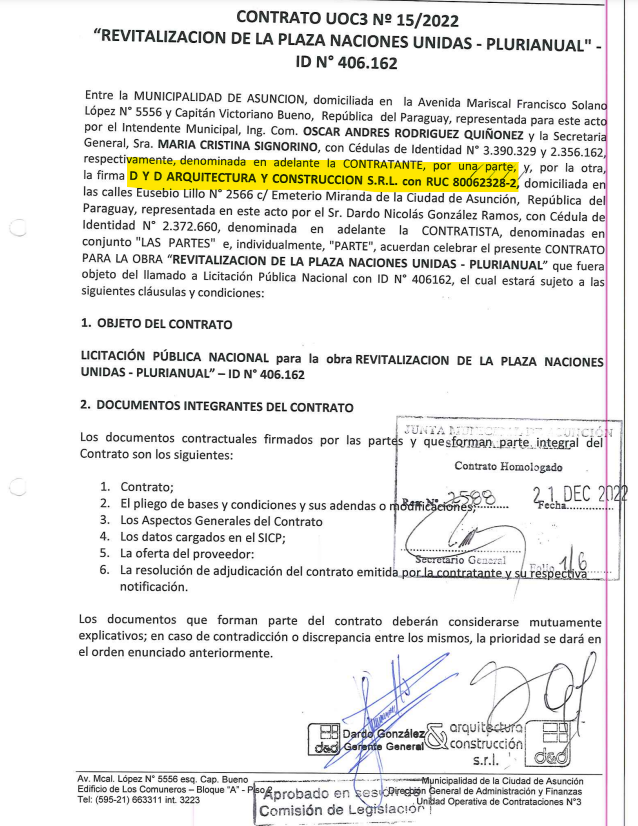 GuachireM's tweet photo. Se trata de D y D Arquitectura y Construcción adjudicada por la Comuna a través de la licitación ID N° 406.162, por un monto de G. 2.094.771.779. El contrato se firmó el 13/01/23 para ejecutar en 180 días, pero la firma cobró el adelanto, hizo la palada inicial y desapareció. https://t.co/G7gOmJU8yu
